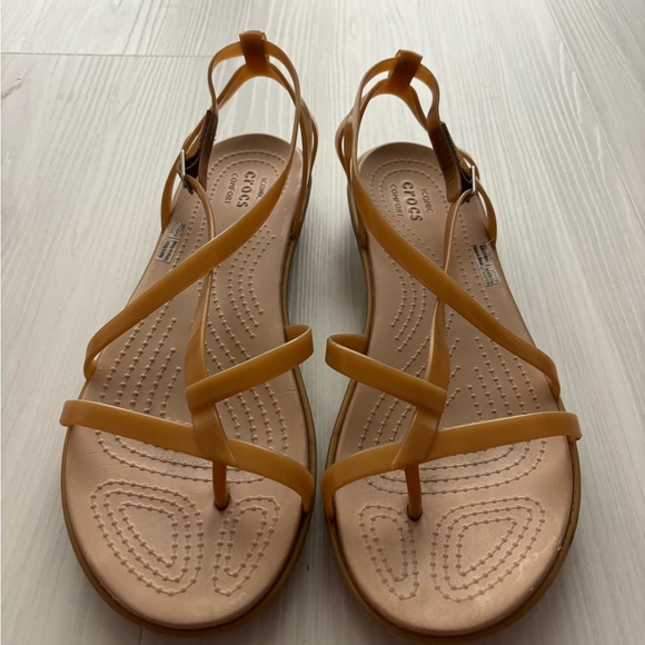 Crocs | Women's Sandals | Gold  | Criss Cross | - Picture 4 of 5